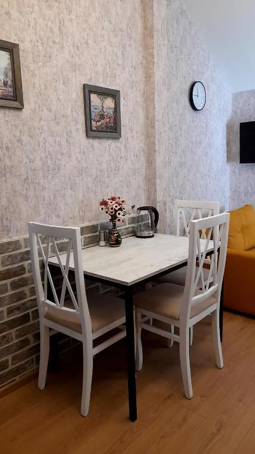 Yellow Apartment Tbilisi 0*,